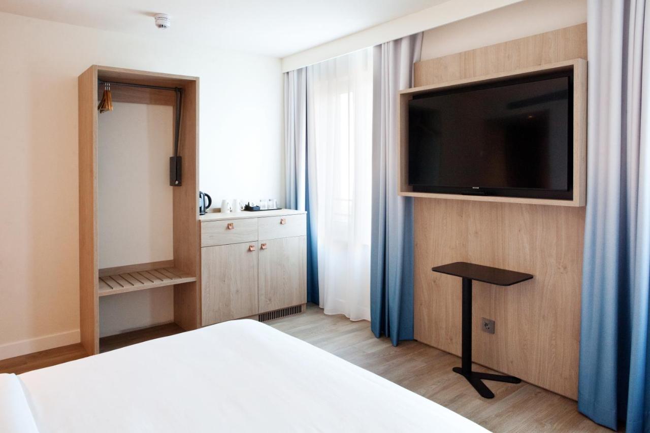 Hampton By Hilton Regensburg Hotel Ngoại thất bức ảnh