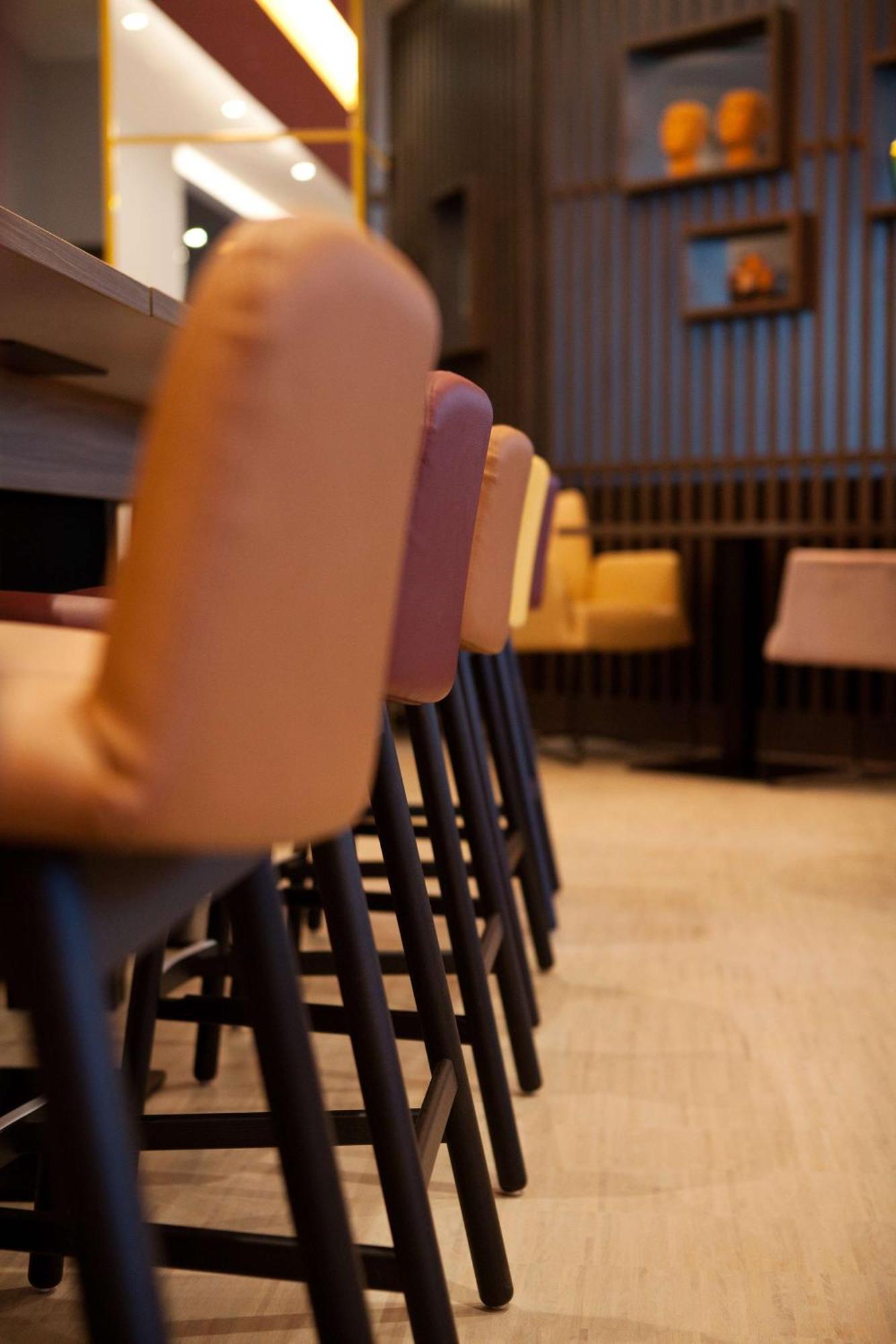 Hampton By Hilton Regensburg Hotel Ngoại thất bức ảnh