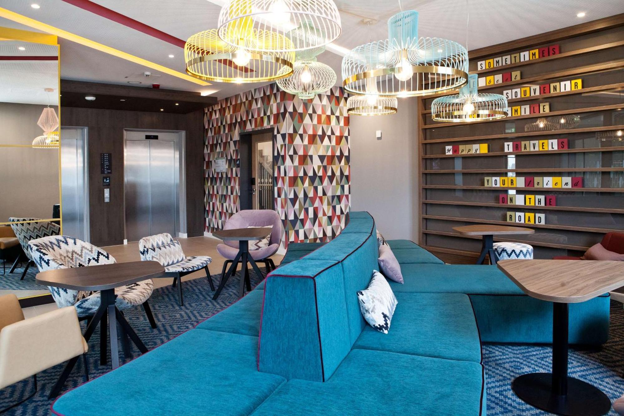 Hampton By Hilton Regensburg Hotel Ngoại thất bức ảnh